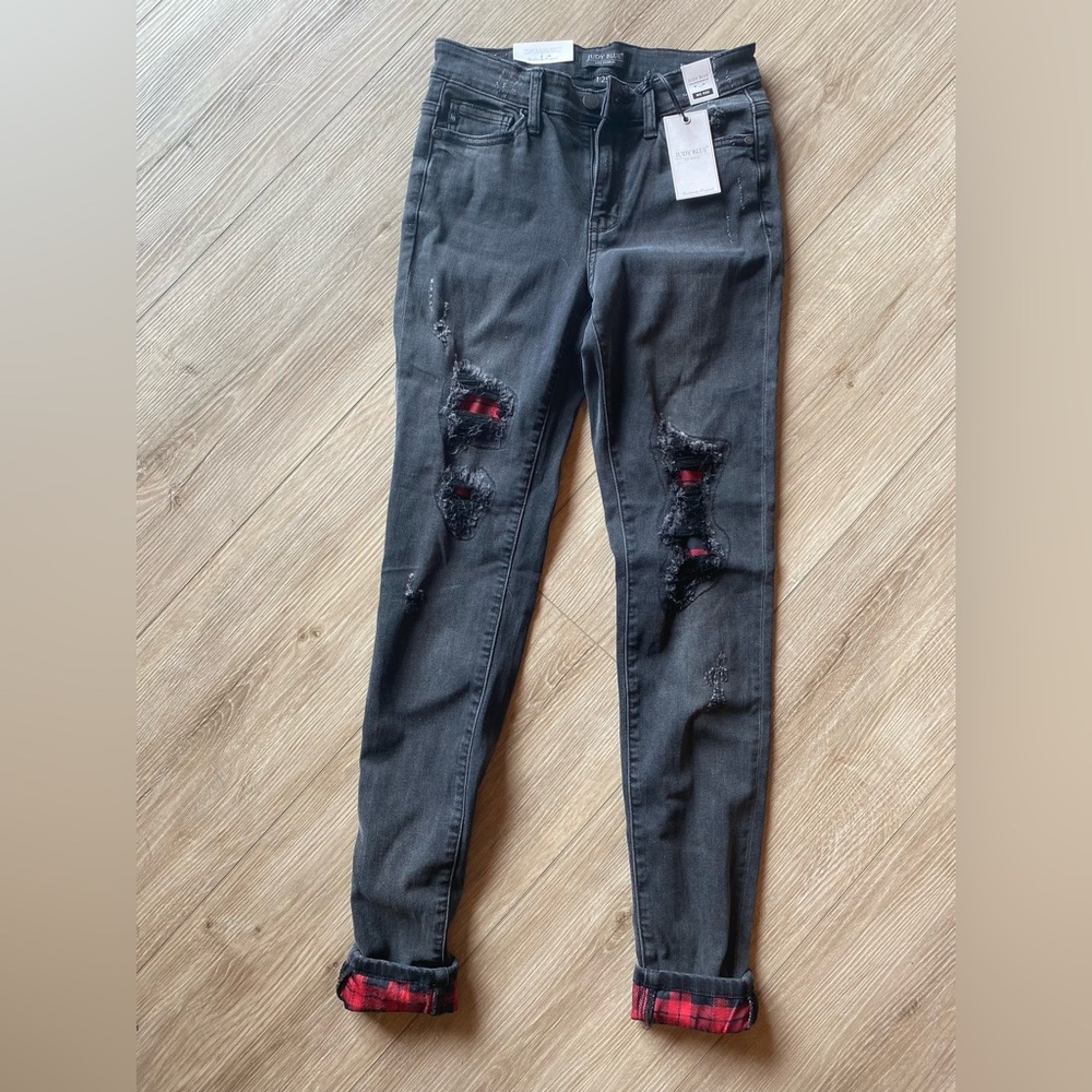 NWT Judy Blue black distressed jeans size 1